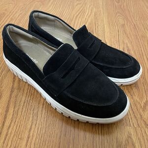 BLONDO Black suede leather slip on waterproof loafer sneakers size US 6.5